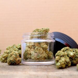 BUY HYBRID WEED STRAIN